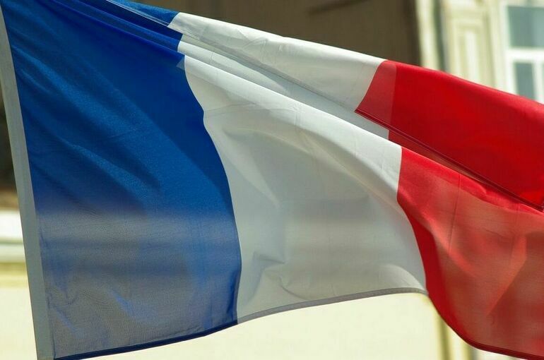 Россия вышлет одного сотрудника посольства Франции