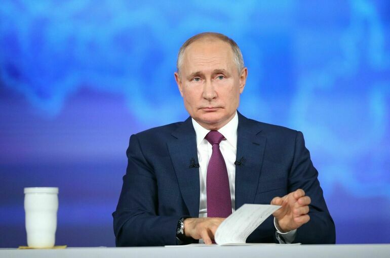Путин подписал закон о введении новых направлений социального госзаказа