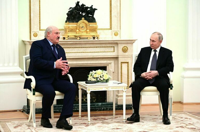 В Кремле назвали содержательными переговоры Путина и Лукашенко 