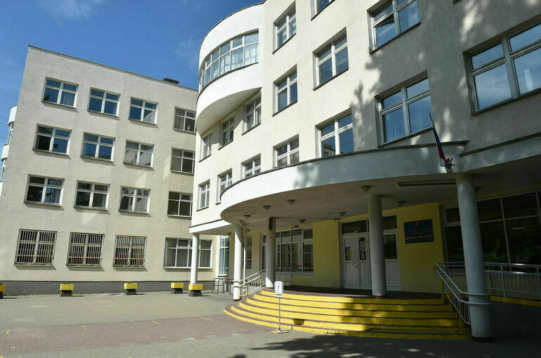 На Урале после сообщений о насилии над детьми отстранили директора школы