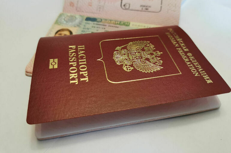В России утвердили правила признания загранпаспортов недействительными