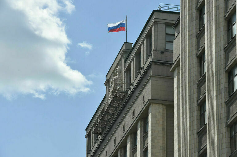 Иностранцам хотят упростить открытие счетов в российских банках