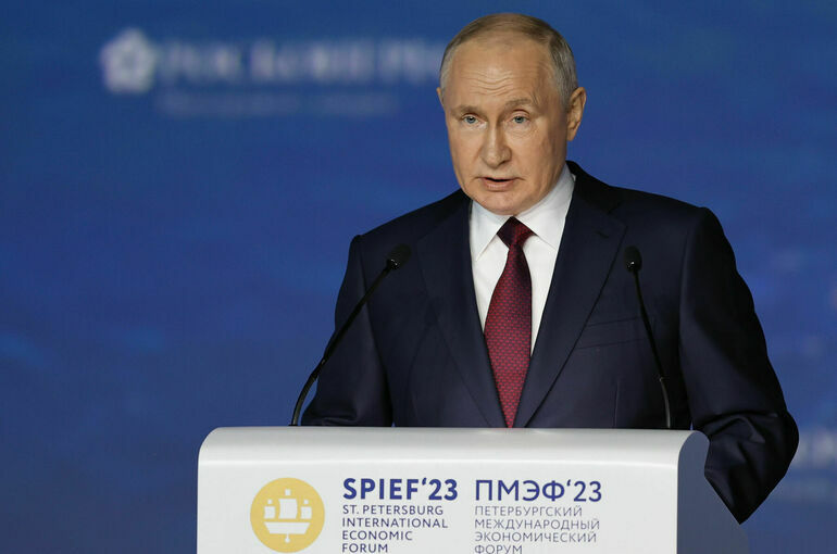 Путин поручил расширить вложения средств в крупные инфраструктурные проекты
