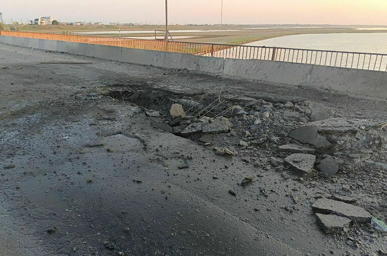 На обстрелянном ВСУ Чонгарском мосту не выявлено серьезных повреждений