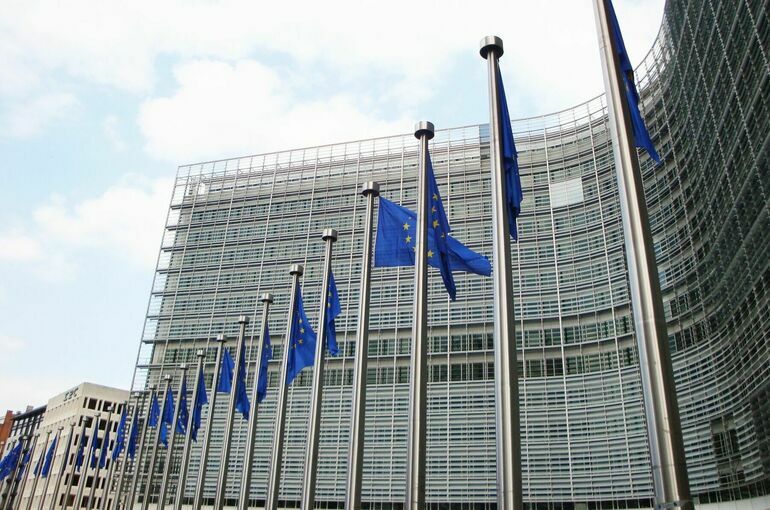 СМИ: Евросоюз рассматривает подключение «дочки» Россельхозбанка к SWIFT