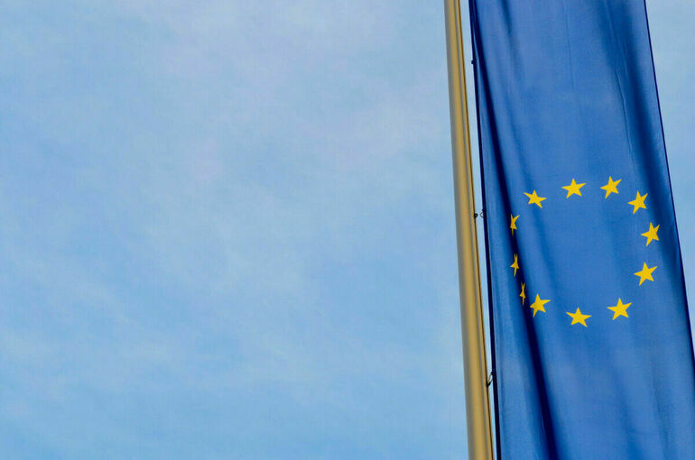 Пять стран ЕС просят продлить запрет на ввоз украинского зерна 