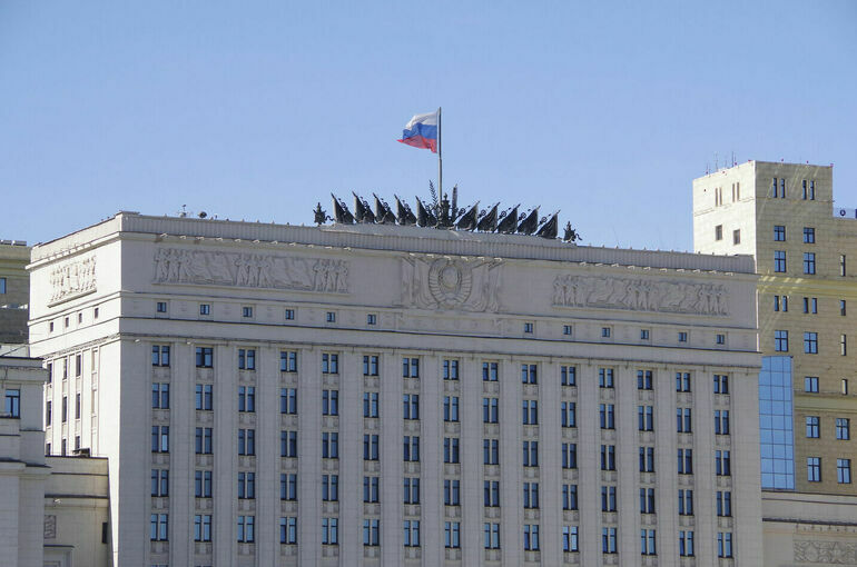 В Минобороны заявили, что российских журналистов обстреляли кассетными боеприпасами