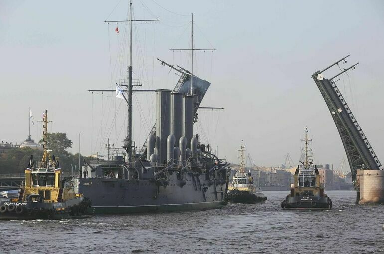 Главный военно-морской парад пройдет в Петербурге 30 июля