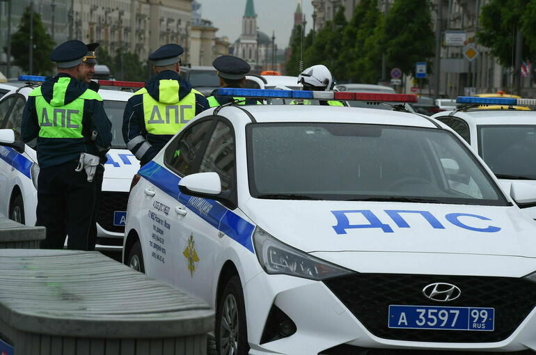 На северо-западе Москвы водитель потерял сознание и протаранил три машины