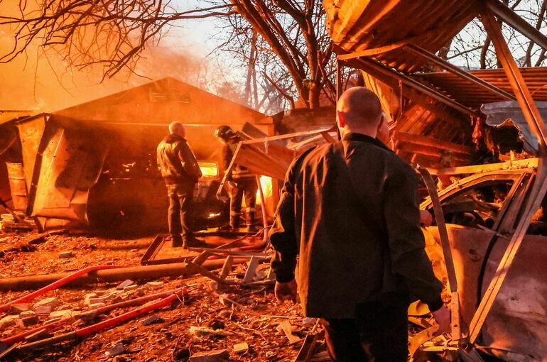 При обстреле центра Донецка погибли более 20 человек