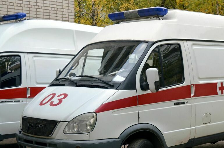 Три человека пострадали при подрыве машины на мине в Белгородской области