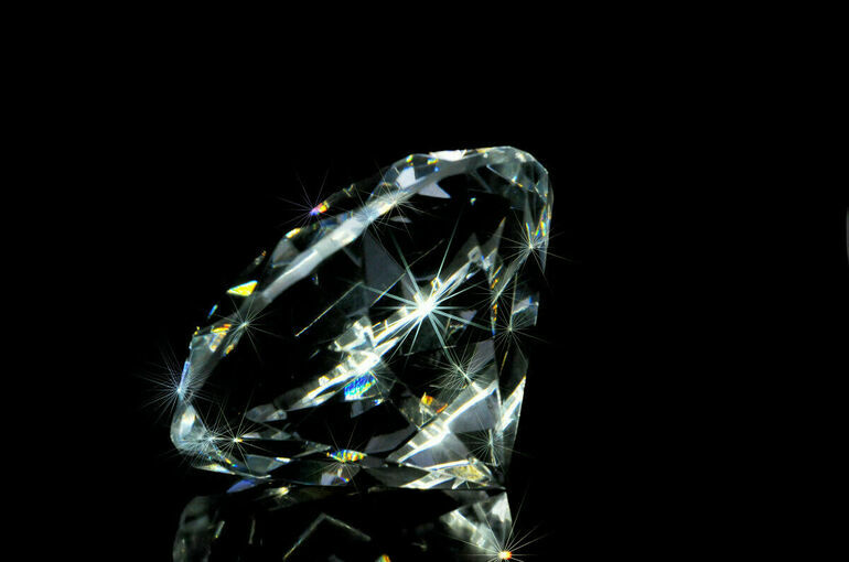 Япония запретит импорт из России алмазов для непромышленного использования