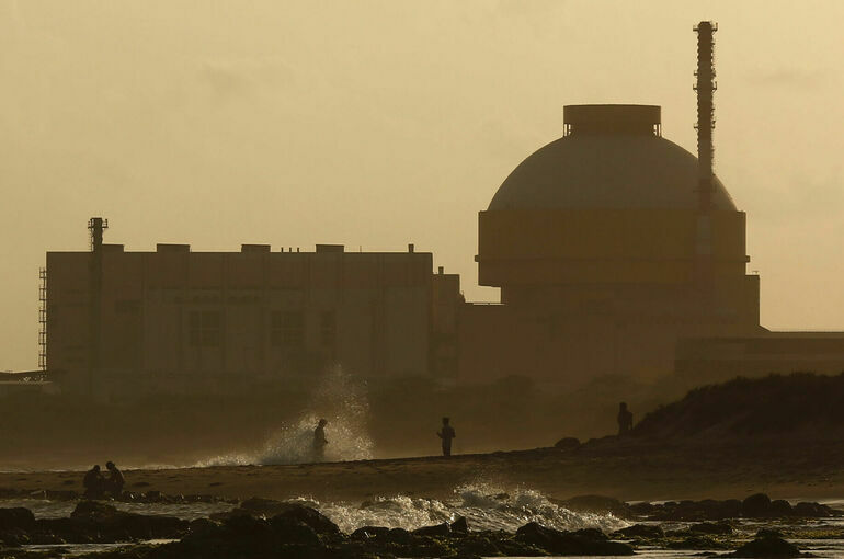 Россия отсрочила выплату Индией долга по АЭС «Куданкулам»