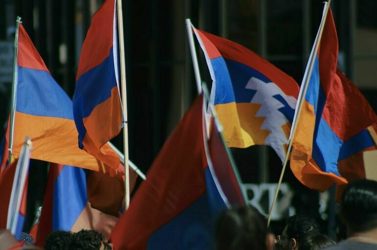 Армения не признает карабахское правительство в изгнании и считает его угрозой 