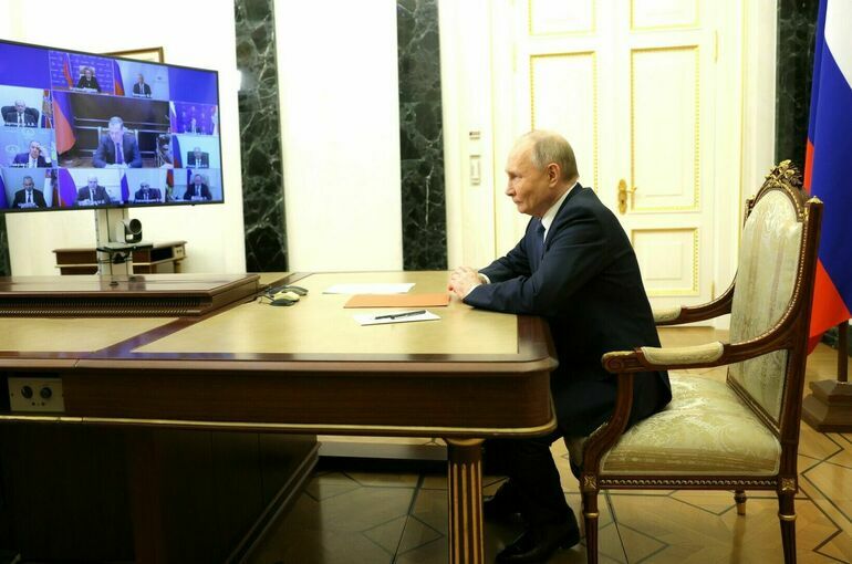 Путин оперативно обсудил с Совбезом выстраивание отношений со странами СНГ