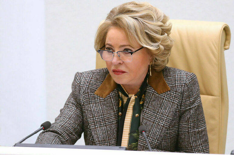 Матвиенко попросила главу Счетной палаты обратить внимание на мусорную реформу