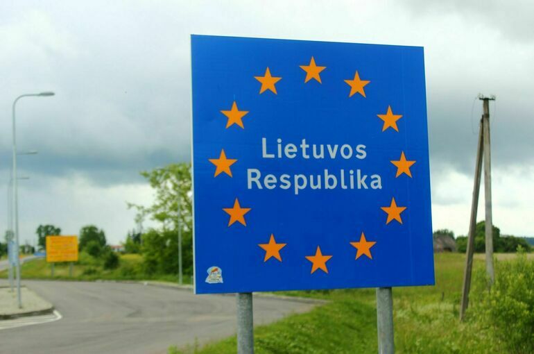 Литва запретит ввоз 2,8 тысячи категорий товаров из России и Белоруссии