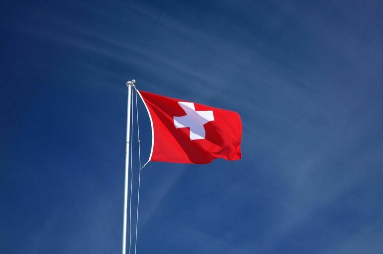 В Швейцарии может пройти референдум о строгом нейтралитете