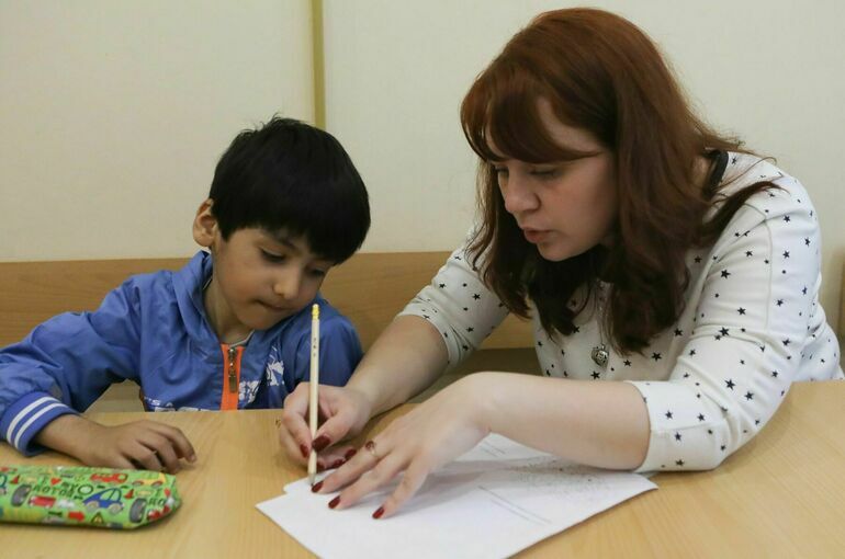 Почти 70 центров открытого образования на русском языке создали в 2023 году