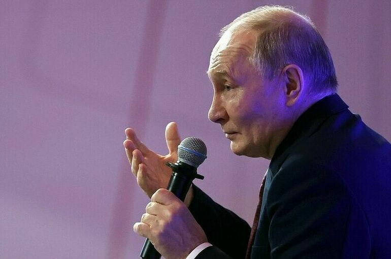 Путин призвал в ходе СВО беречь в первую очередь людей, а не оружие