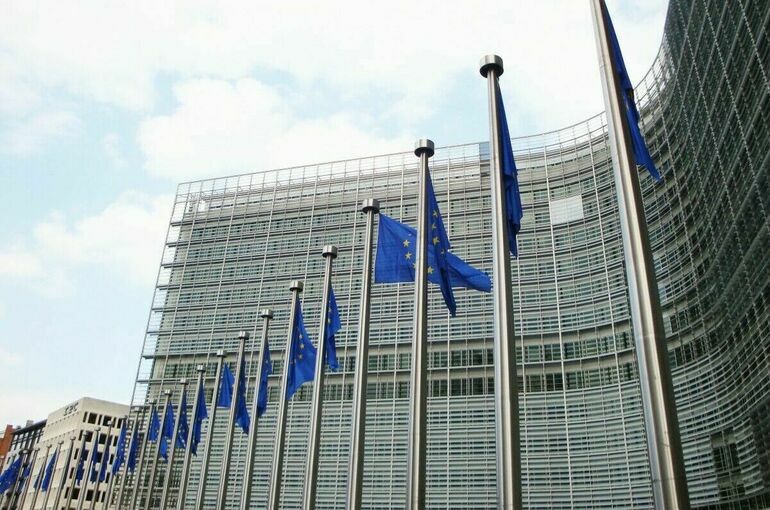 Financial Times: Лидеры ЕС поддержат переизбрание фон дер Ляйен на второй срок