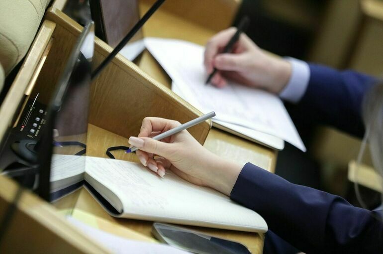 Комитет Госдумы рассмотрит законопроект об индексации пенсий трудящимся 24 июня