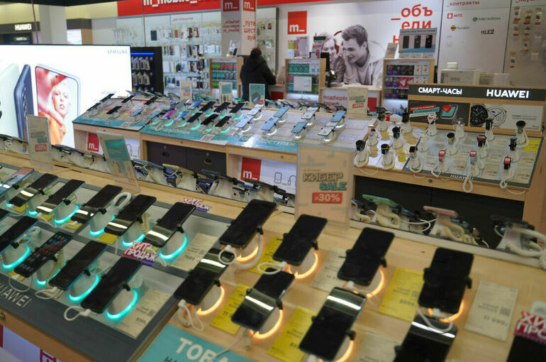 В Госдуме объяснили, как будет работать запрет на продажу смартфонов без RuStore