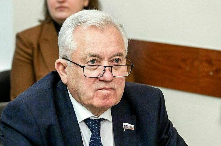 Депутат Ивлев: Подоляком руководит ненависть к крымчанам