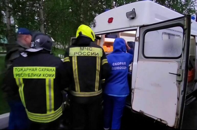 На месте крушения поезда в Коми нашли тело еще одного погибшего