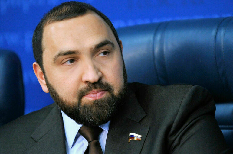 Депутат Хамзаев предложил штрафовать за продажу газовых баллончиков детям