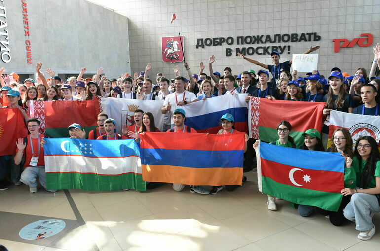 Участников «Поезда Памяти» торжественно встретили в Москве