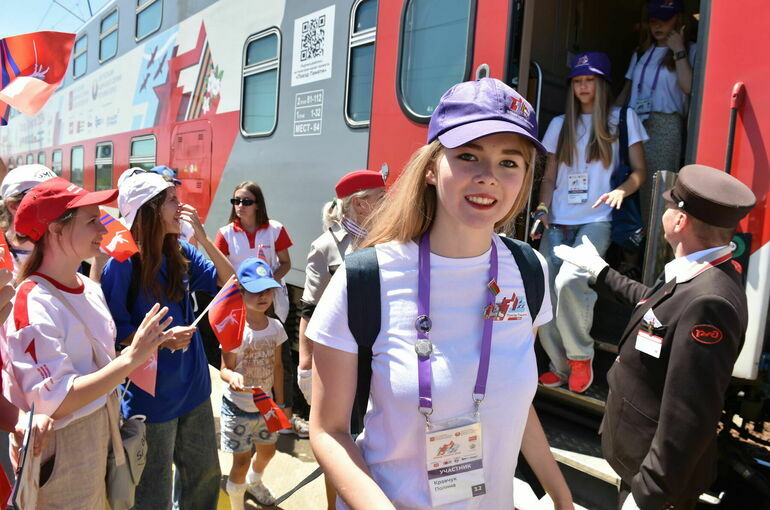 Участников «Поезда Памяти» встретили в городе-герое Волгограде