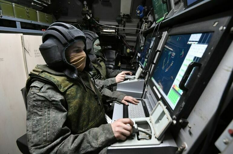 Военные отразили массированную атаку дронов на Астраханскую область