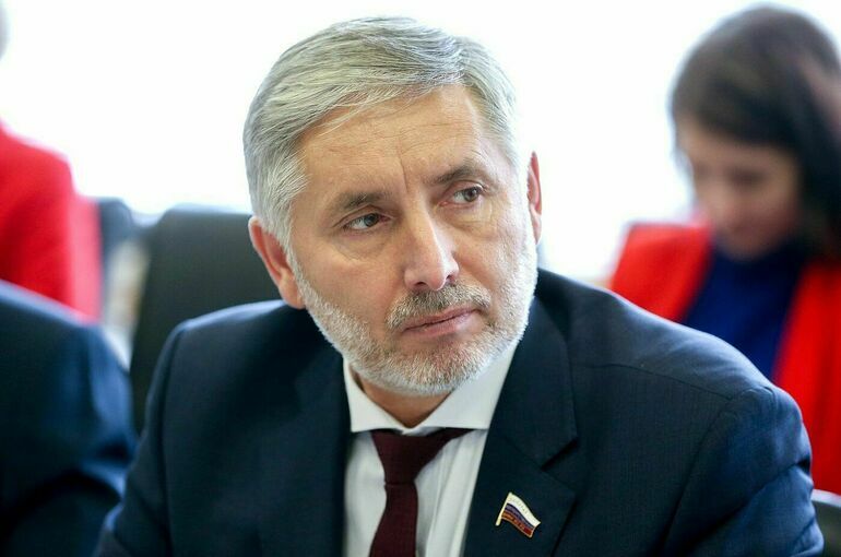 Депутат Марданшин назвал условия для введения штрафов за плавание на сапбордах