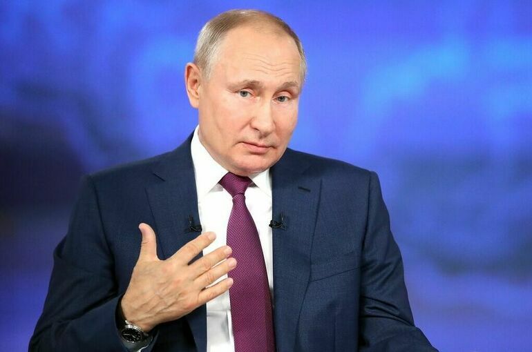 Путин поручил проработать введение налога на майнинг криптовалют