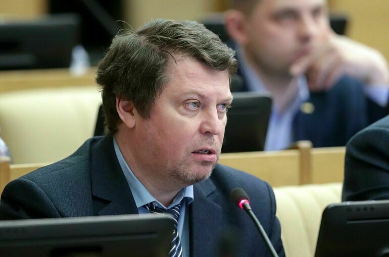Депутат Матвеев утверждает, что на него напали