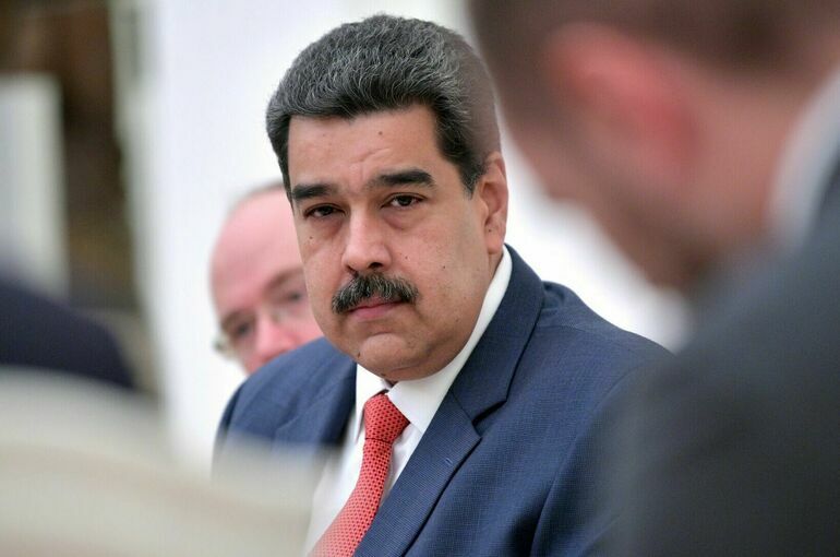 Избирком объявил Мадуро избранным президентом Венесуэлы