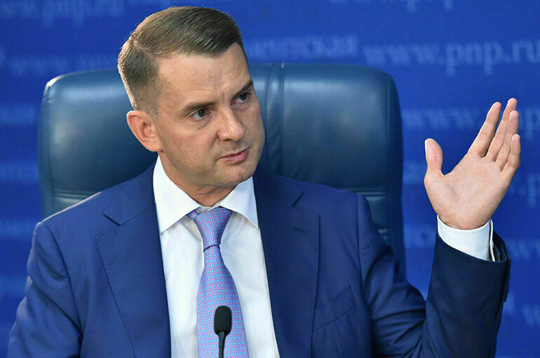 Депутат Нилов назвал выдающиеся инициативы весенней сессии Госдумы
