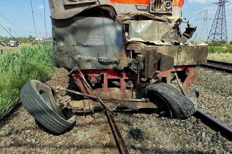 Водитель «КамАЗа» после ДТП под Волгоградом остается в тяжелом состоянии