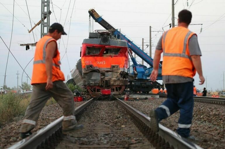 Дело о столкновении поезда и КамАЗа передали на расследование в Ростов-на-Дону