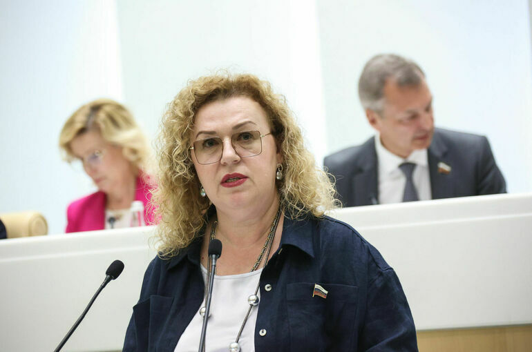 Сенатор Епифанова призвала аккуратнее внедрять цифровизацию в АПК