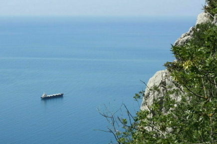 Часть моря около Крыма закроют для судоходства