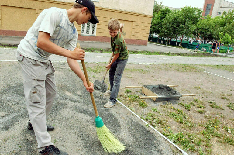 Подросткам хотят разрешить работу в выходные