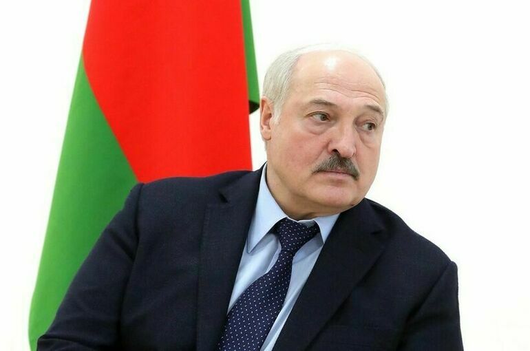 Лукашенко: Атака на вертолет президента означает войну