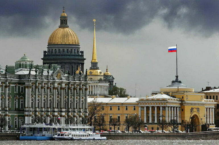 Материнский капитал в Санкт-Петербурге можно будет вложить в таунхаус