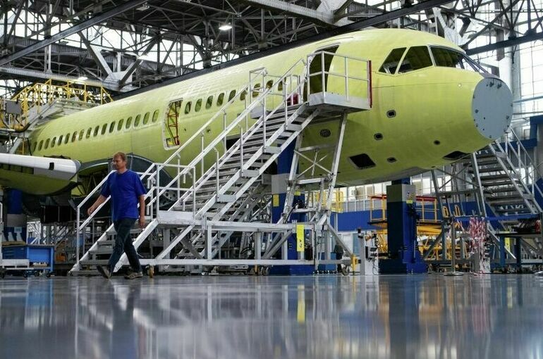 В Ростехе назвали сроки начала серийного производства МС-21 и Superjet New