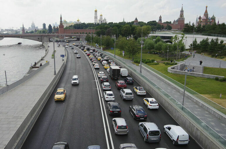 В Москве впервые за десять лет повысят транспортный налог