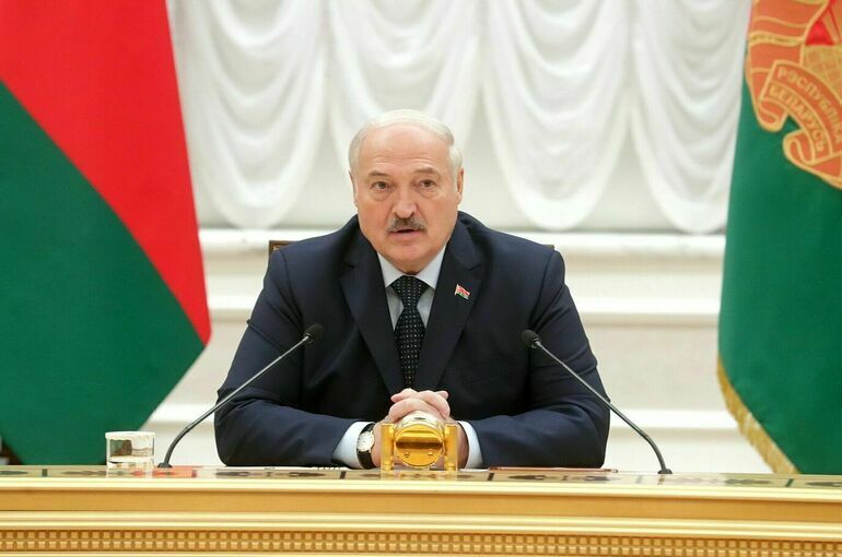 Лукашенко: В Белоруссии есть 30 подходящих площадок для «Орешника»