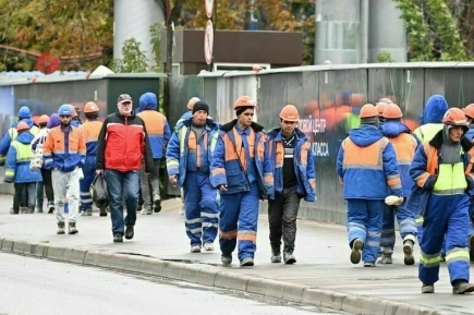 Посол Казахстана обеспокоился из-за возможного запрета мигрантам ввозить семьи 